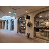 Unit 6-8, The Corn Hall, Cirencester, GL7 2NY