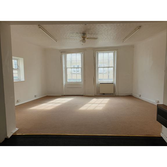 20 Church Street, Calne, Wiltshire, SN11 0HS