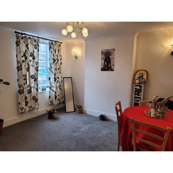 16 & 16a Sidmouth Street, Devizes, Wiltshire, SN10 1LD