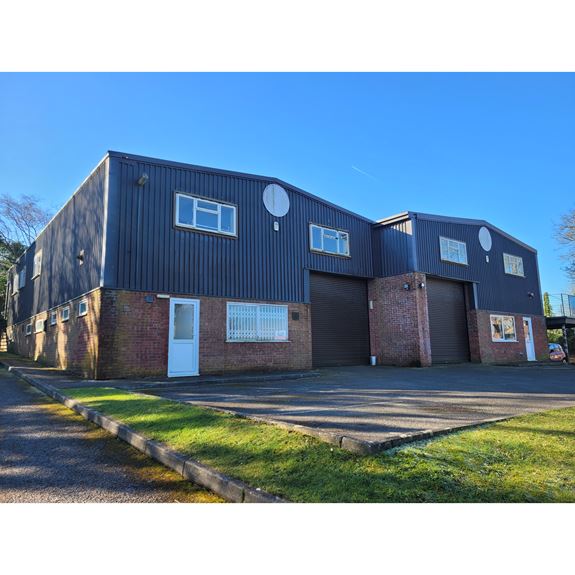 1-3 Station Road, Hungerford, BS15 1HZ