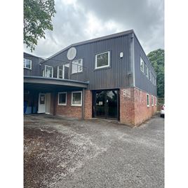 3 Station Road, Hungerford, BS15 1HZ