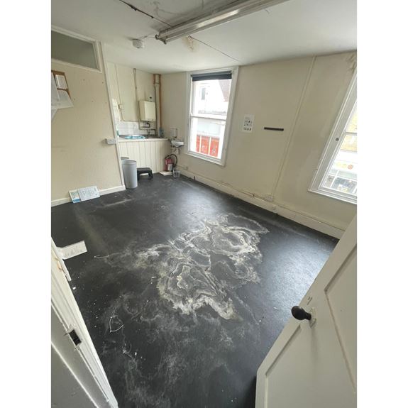 66 High Street, Stroud, Gloucestershire, GL5 1AS