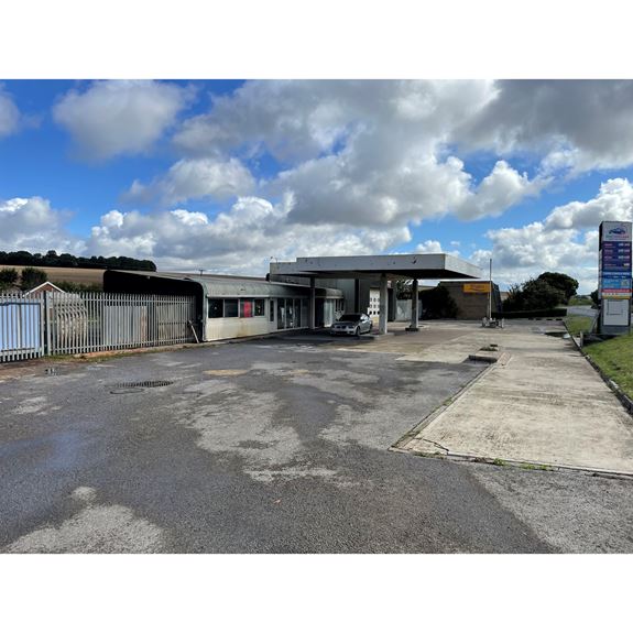 Golden Arrow Site, A4 Bath Road, Marlborough, SN8 3HT