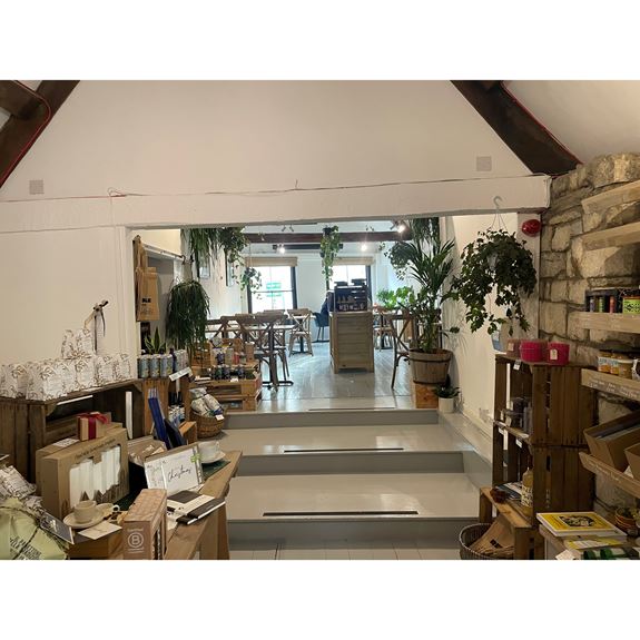 First Floor, 21 Market Place, Tetbury, GL8 8DD