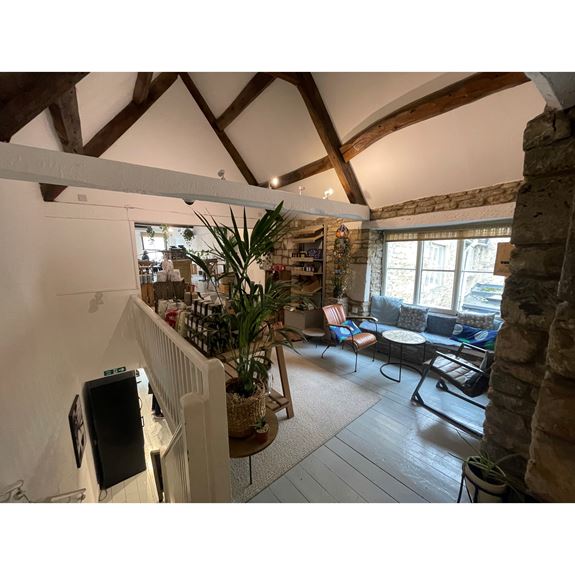 First Floor, 21 Market Place, Tetbury, GL8 8DD