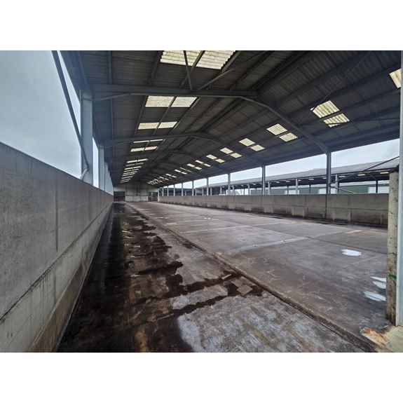 PB 2, Chedglow Field Farm, Upper Chedglow,  Malmesbury, Wiltshire, SN16 9HA