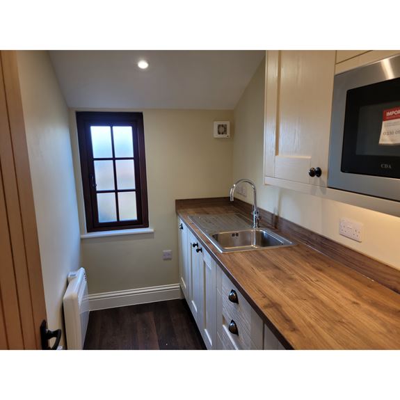 The Old Grain Store, Faccombe, Hampshire, SP11 0DS