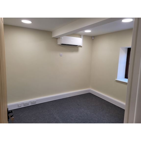 The Old Grain Store, Faccombe, Hampshire, SP11 0DS