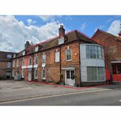 4 Faulknor Square, Hungerford, Berkshire, RG17 0EP