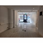 UNDER OFFER 21 Market Place, Tetbury, GL8 8DD