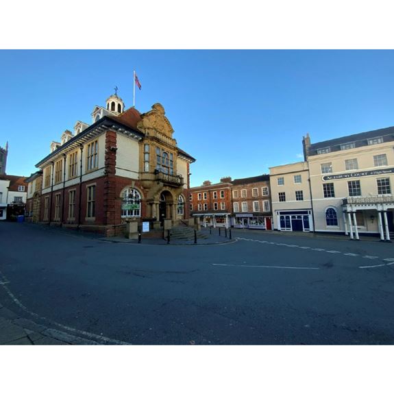 139 High Street, Marlborough, Wiltshire, SN8 1HN