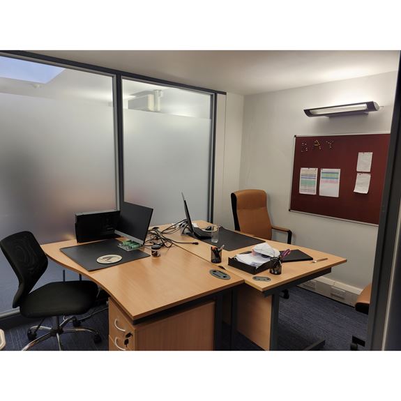 127a High Street, Hungerford, Berkshire, RG17 0DL