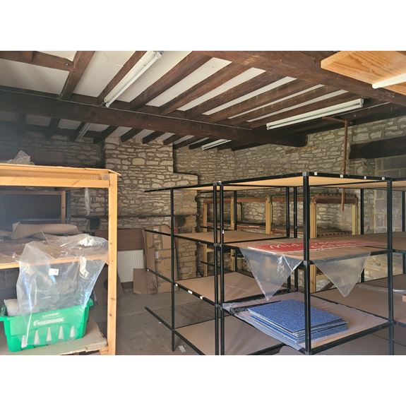 103 High Street, Witney, Oxfordshire, OX28 6HZ 