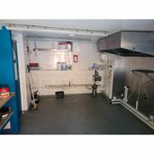 Unit D Hillier’s Yard, Marlborough, Wiltshire, SN8 1BE