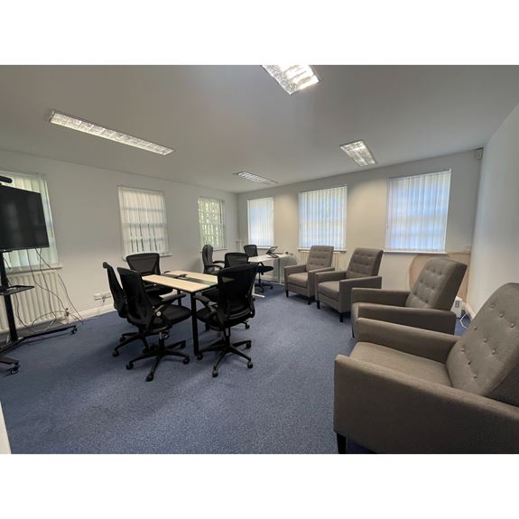 Office 2, The Old Barrel Store, Brewery Courtyard, Draymans Lane, Marlow, SL7 2FF