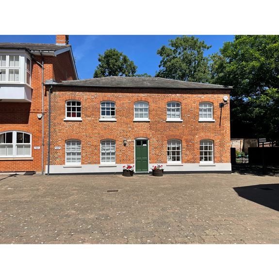 Office 7, The Old Barrel Store, Brewery Courtyard, Draymans Lane, Marlow, SL7 2FF