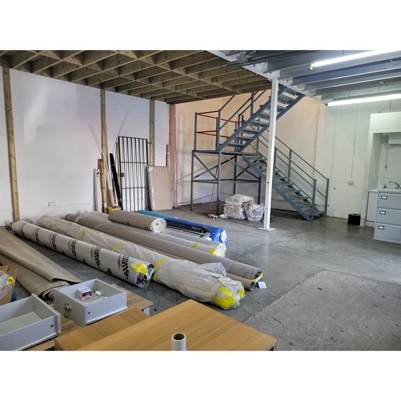 Unit 8, Glenmore Business Centre, Witney, Oxfordshire, OX29 0AA