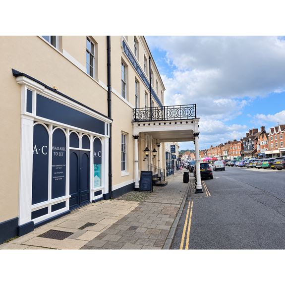 6 High Street, Marlborough, SN8 1AA
